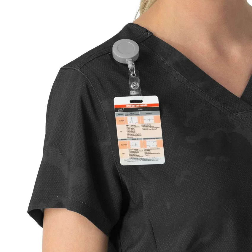 Blusa de trabalho feminina com estampado para usar por dentro das calças