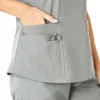 Blusa de trabalho feminina Force Essentials com decote em V