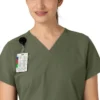 Blusa de trabalho feminina Force Essentials com decote em V