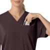 Blusa médica feminina Force Cross-Flex com decote em V oversized