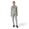 Blusa médica feminina Force Essentials com decote em V e painéis de malha