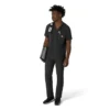 Blusa médica masculina com decote em V da Force Cross-Flex
