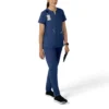 Blusa médica tipo túnica com decote em V da coleção Force Essentials para mulher