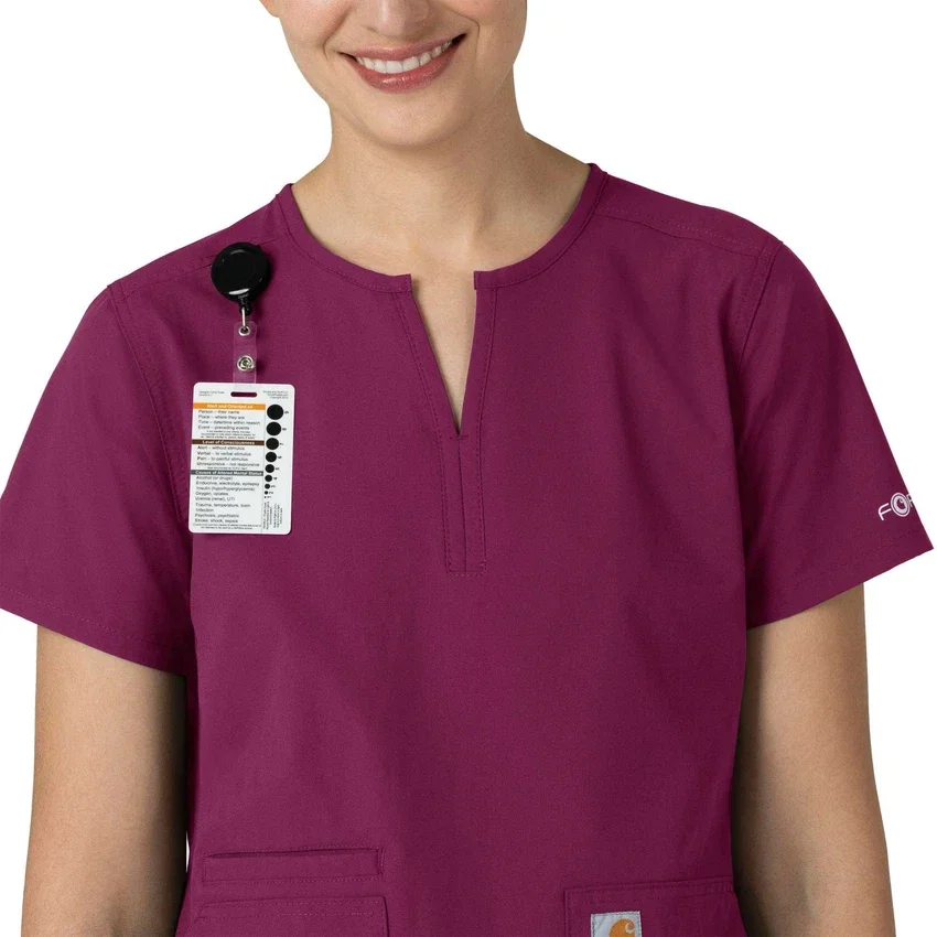 Blusa médica tipo túnica com decote em V da coleção Force Essentials para mulher