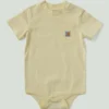 Body infantil de manguitos curtos com bolso (bebé)