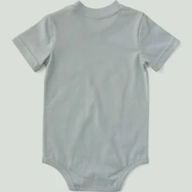 Body infantil de manguitos curtos com bolso (bebé)