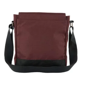 Bolsa a tiracolo com fecho de pressão