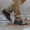 Bota impermeável com biqueira moc e salto em cunha de 6"