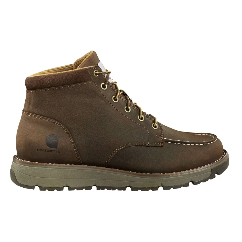 Bota Millbrook com biqueira macia e salto em cunha