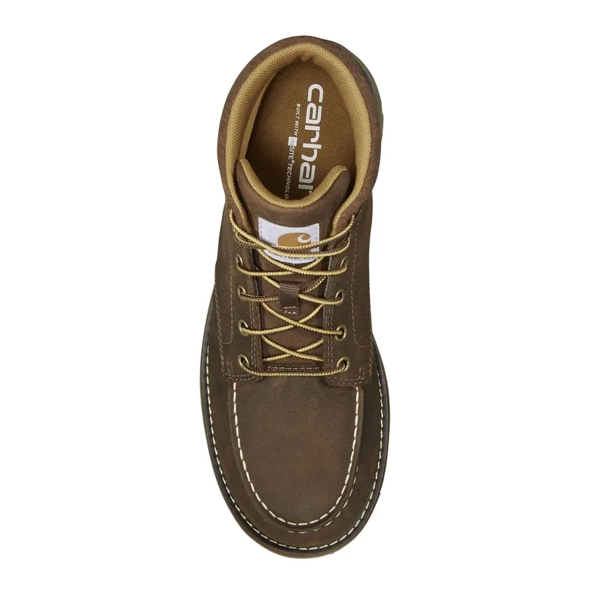 Bota Millbrook com biqueira macia e salto em cunha