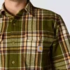 Camisa de flanela xadrez de manguitos largos, corte largo e tecido pesado