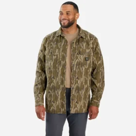 Camisas de camuflagem em lona com corte descontraído, forradas a velo, da Rugged Flex®