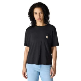 Camisas de gola redonda, corte largo e leve, com bolso, em Tencel