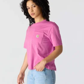 Camisas de gola redonda, corte largo e leve, com bolso, em Tencel
