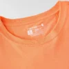 Camisas de gola redonda, corte largo e leve, com bolso, em Tencel
