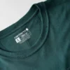 Camisas de gola redonda, corte largo e leve, com bolso, em Tencel