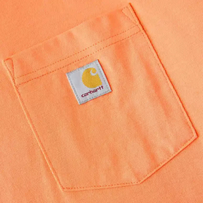Camisas de gola redonda, corte largo e leve, com bolso, em Tencel