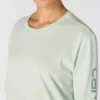 Camisas femininas Dearborn de corte largo, com manguitos compridos e peso pesado, com logótipo