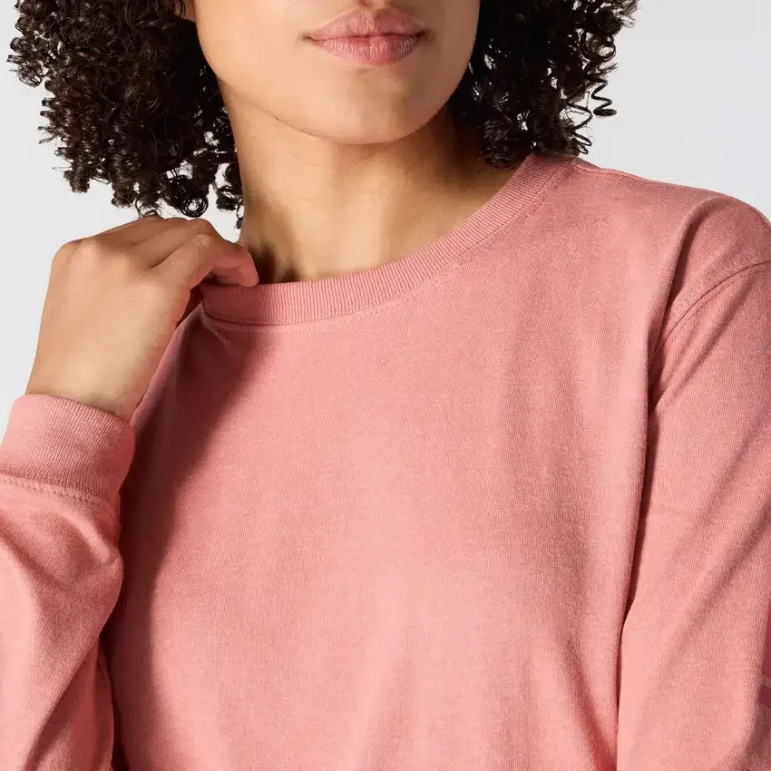 Camisas femininas Dearborn de corte largo, com manguitos compridos e peso pesado, com logótipo
