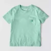 Camisas femininas Irvine de corte descontraído e respirável com bolsos