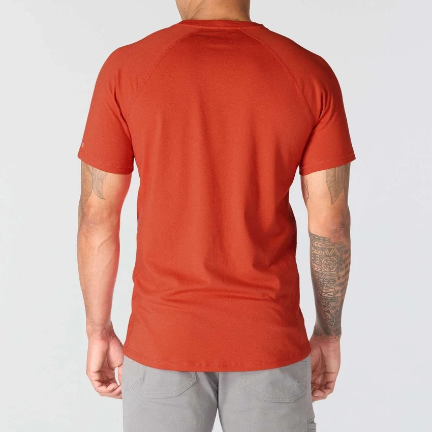 Camisas Force respiráveis com logótipo e absorção de humidade