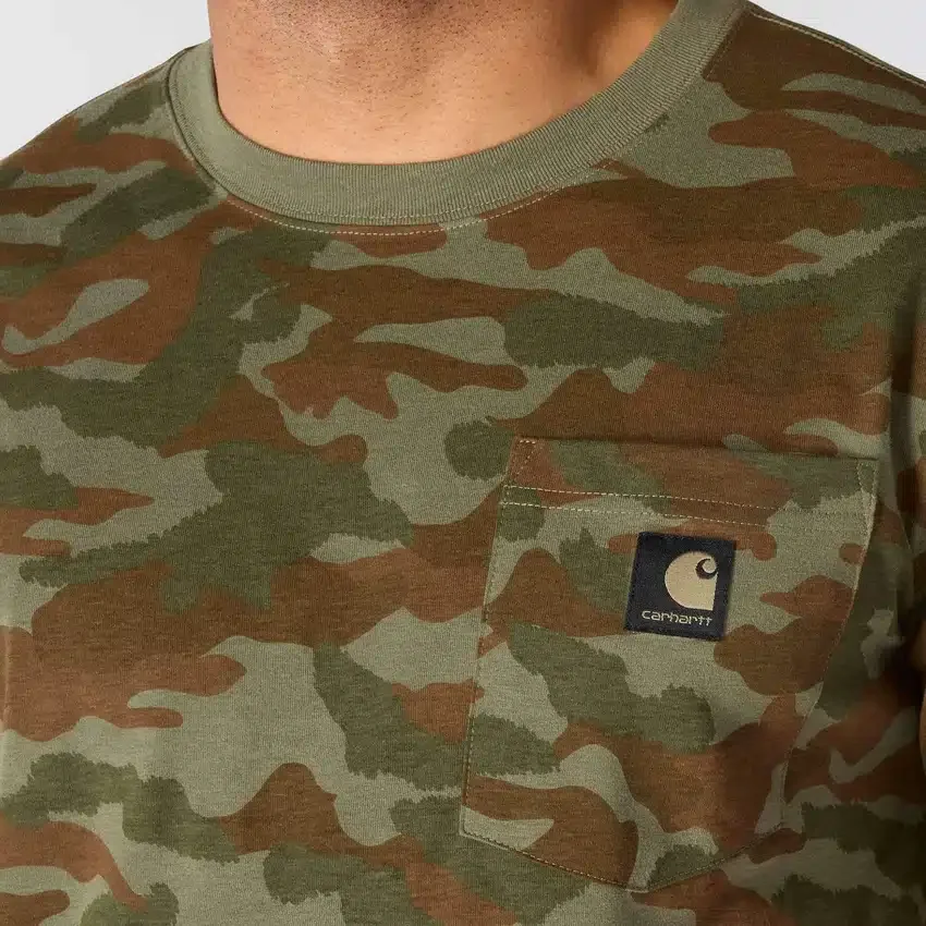 Camisas masculinas Irvine de corte descontraído com padrão camuflado