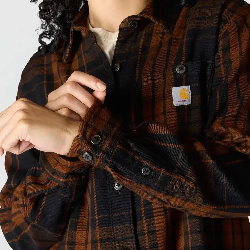 Camisas xadrez em sarja de corte largo da série Tencel™ para mulher
