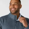 Camisola de malha polar com fecho de correr de um quarto e corte descontraído para homem