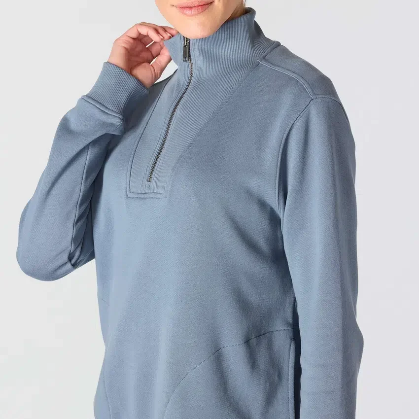 Camisola feminina leve em Tencel com meio fecho