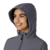 Casaco com capuz de malha polar laminada para mulher