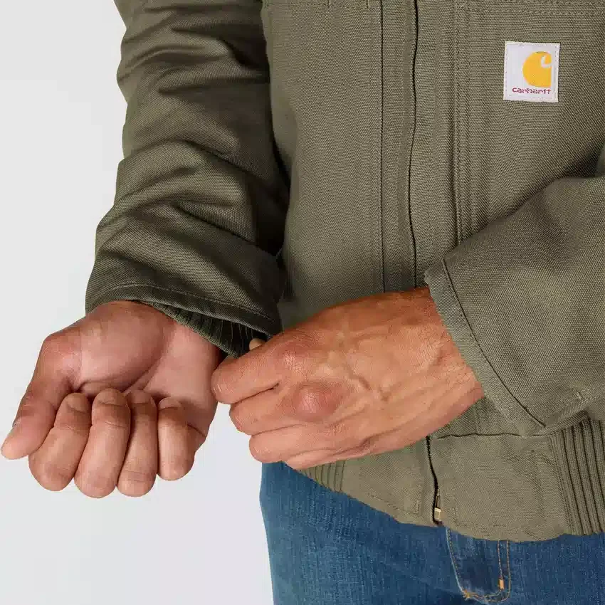 Casaco desportivo isolado em lona lavada para homem
