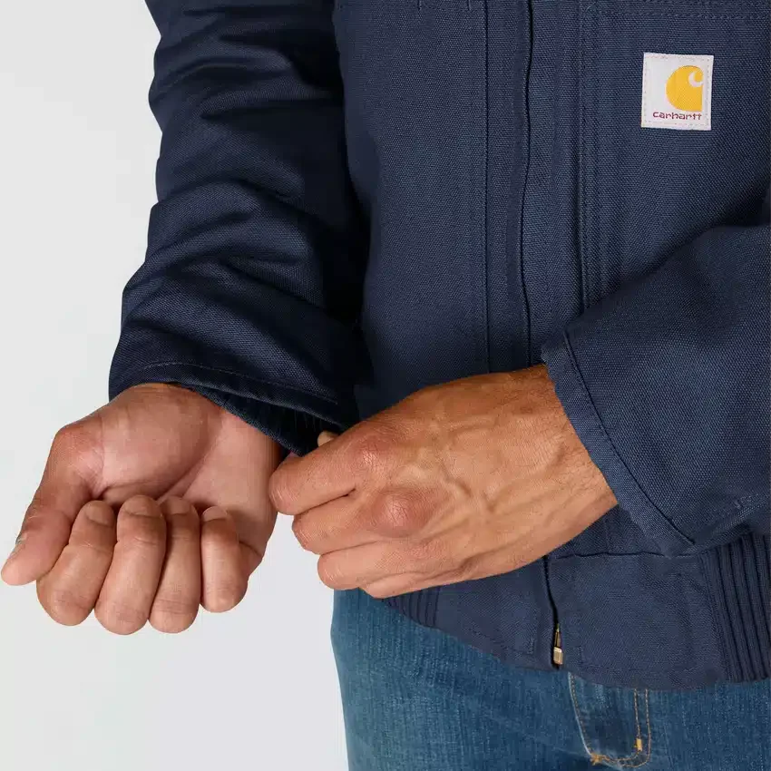 Casaco desportivo isolado em lona lavada para homem