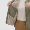 Casaco feminino Rockford leve, com forro de sherpa, isolante e resistente à água - Casaco Rain Defender