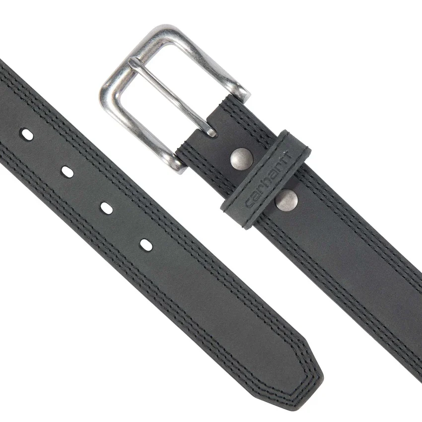 Cinto de couro com costura tripla