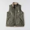 Colete feminino com forro Sherpa, isolante e resistente à água - Colete Rain Defender