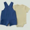 Conjunto de 2 peças para meninos: body com manguitos curtos e calções com bolsos cargo (bebé)