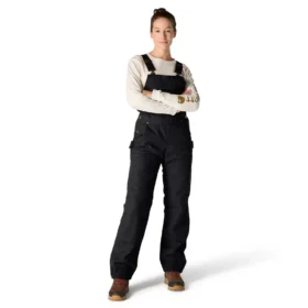 Macacão feminino isolado em lona lavada