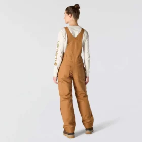 Macacão feminino isolado em lona lavada