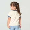 T-shirt de manguitos curtos com estampa floral «C» e gola com anel para meninas (Criança/Bebé/Jovem)