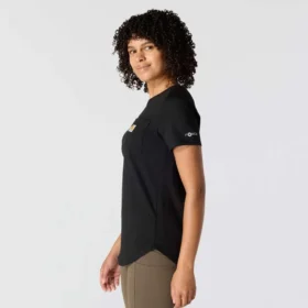 T-shirt feminina Force de corte descontraído, com bolso e tecnologia de absorção de humidade