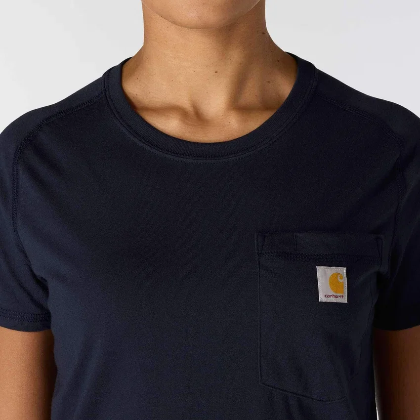 T-shirt feminina Force de corte descontraído, com bolso e tecnologia de absorção de humidade