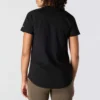 T-shirt feminina Force de corte descontraído, com bolso e tecnologia de absorção de humidade