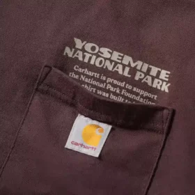 T-shirt masculina de manguitos longos e tecido pesado com grafismo do Parque Nacional de Yosemite