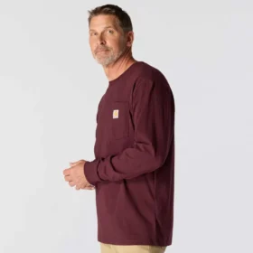 T-shirt masculina Dearborn de corte largo, tecido pesado, manguitos largos e bolso