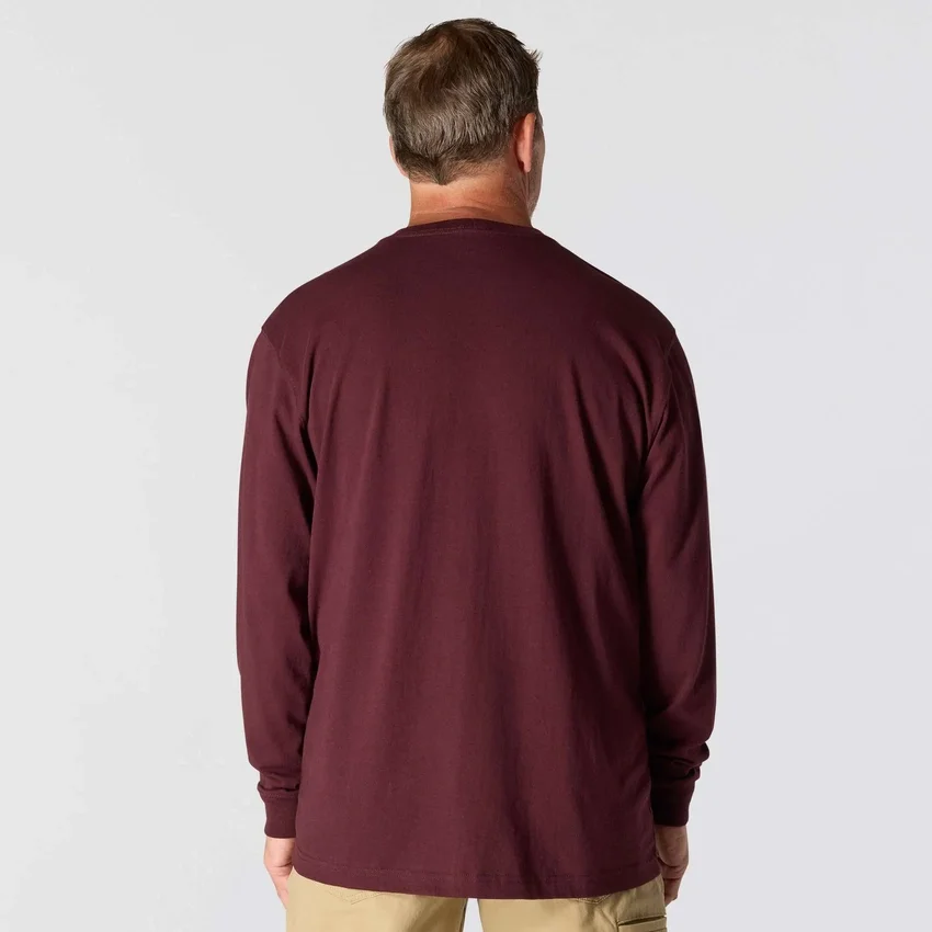 T-shirt masculina Dearborn de corte largo, tecido pesado, manguitos largos e bolso