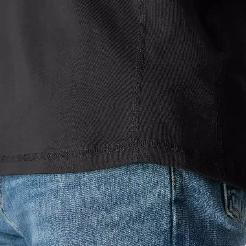 T-shirt masculina Force de corte descontraído, com absorção de humidade e bolsos